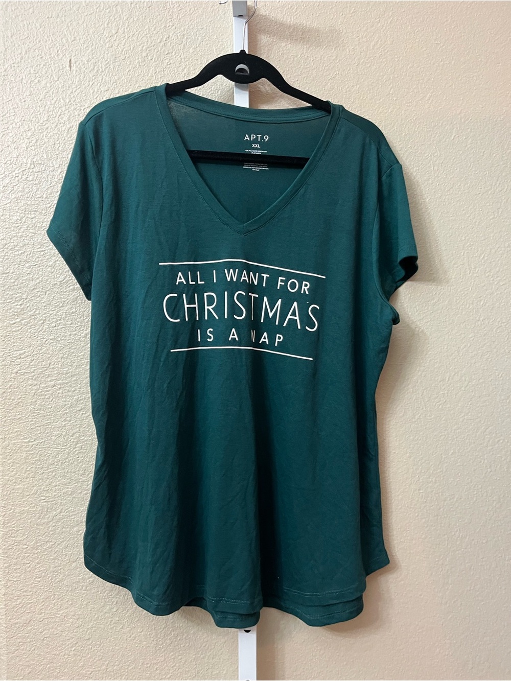 Apt. 9 Dark Green V-Neck Graphic Tee